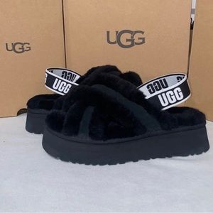 UGG DISCO CROSS PLATFORM